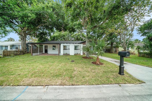 3812 W ROGERS AVENUE, Tampa, FL 33611