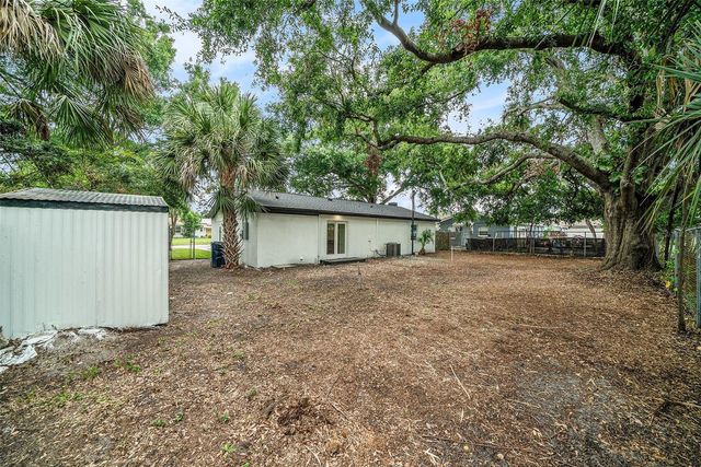 3812 W ROGERS AVENUE, Tampa, FL 33611
