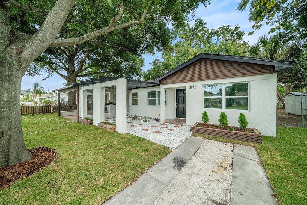 3812 W ROGERS AVENUE, Tampa, FL 33611