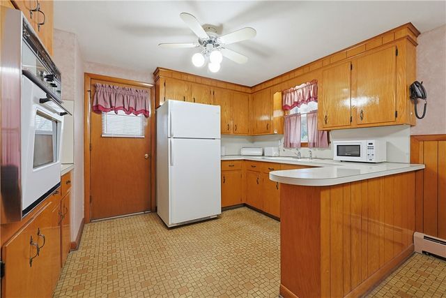 290 Stony Acre Drive, Cranston, RI 02920