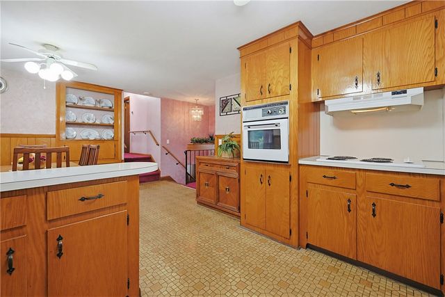 290 Stony Acre Drive, Cranston, RI 02920