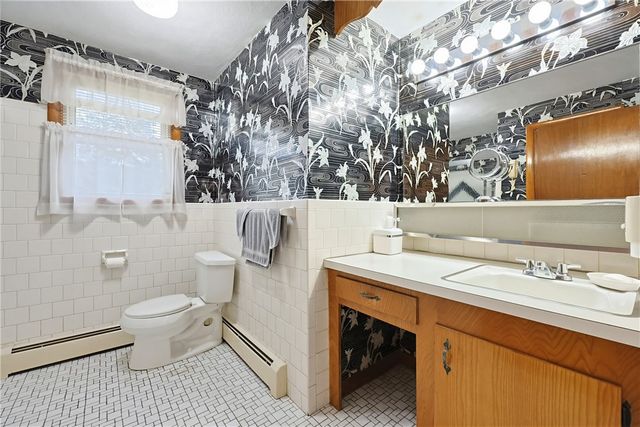 290 Stony Acre Drive, Cranston, RI 02920