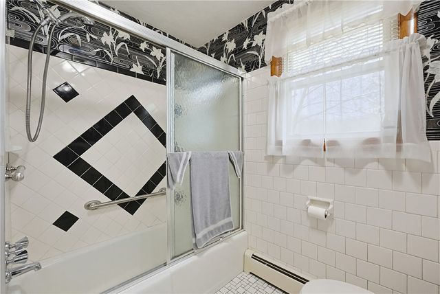 290 Stony Acre Drive, Cranston, RI 02920