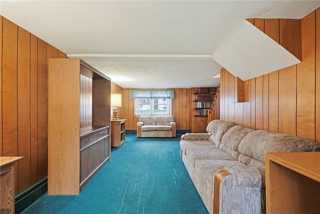 290 Stony Acre Drive, Cranston, RI 02920