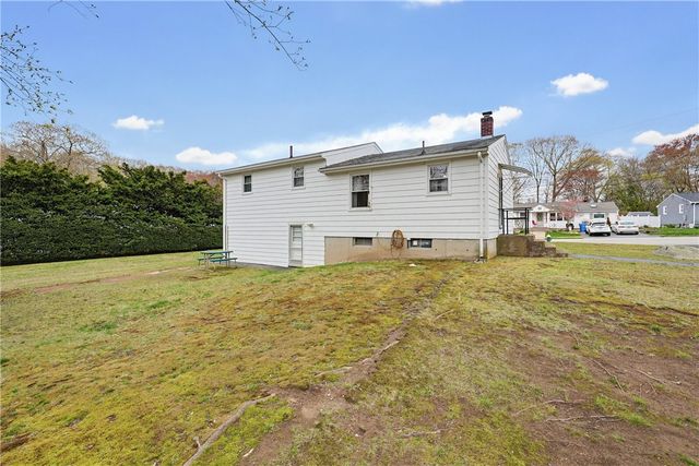 290 Stony Acre Drive, Cranston, RI 02920