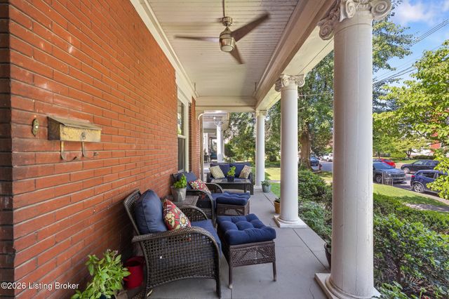 2020 Bonnycastle Ave, Louisville, KY 40205