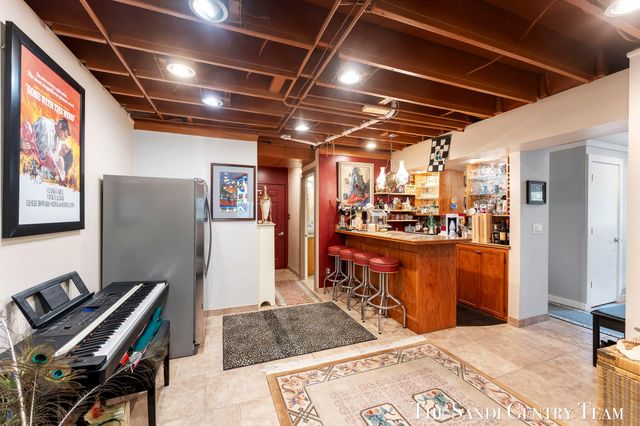 17445 W Spring Lake Road, Spring Lake, MI 49456