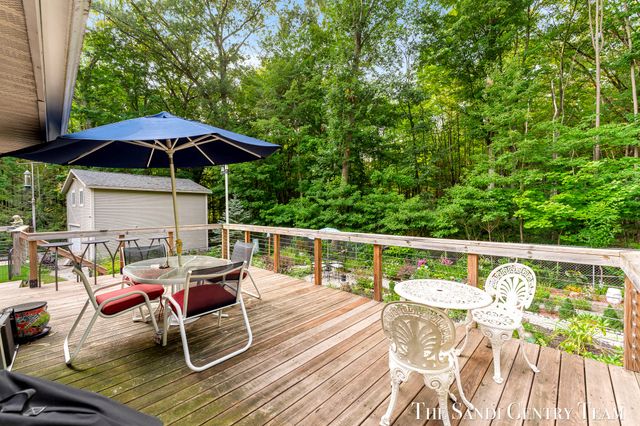 17445 W Spring Lake Road, Spring Lake, MI 49456