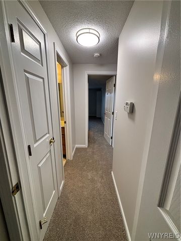 7 Tralee Ter, Amherst, NY 14051