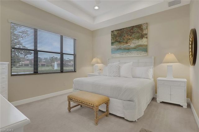 9524 Isla Bella CIR, Bonita Springs, FL 34135