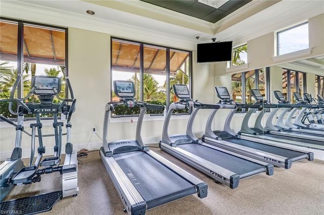 9524 Isla Bella CIR, Bonita Springs, FL 34135