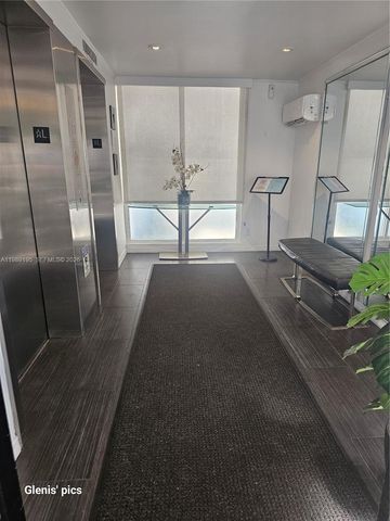 20400 W Country Club Dr 601, Aventura, FL 33180