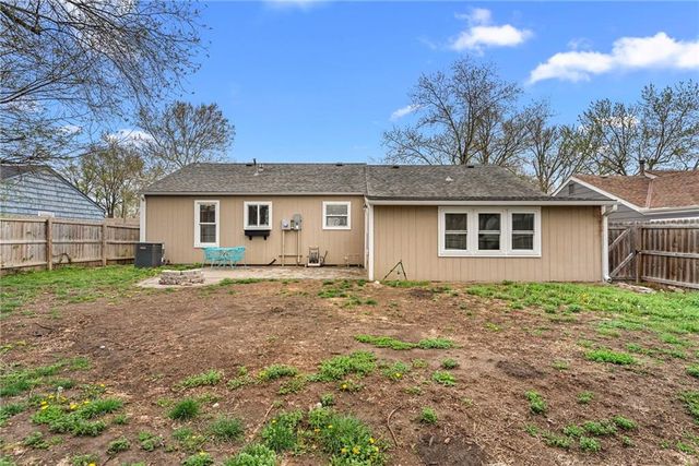 1625 Main Street, Osawatomie, KS 66064