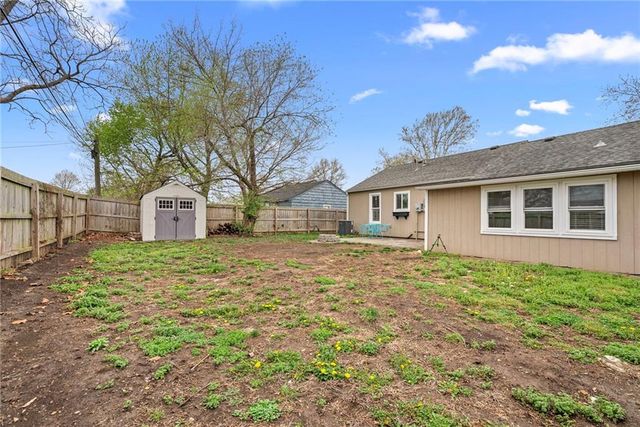 1625 Main Street, Osawatomie, KS 66064
