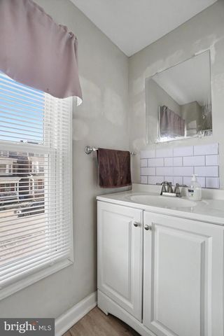 1703 MONROE ST, York, PA 17404