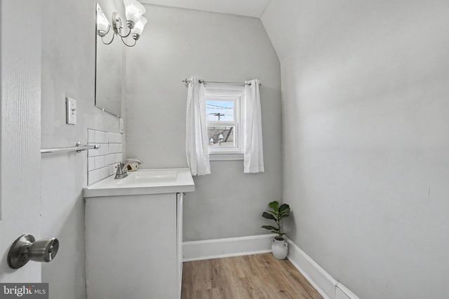 1703 MONROE ST, York, PA 17404
