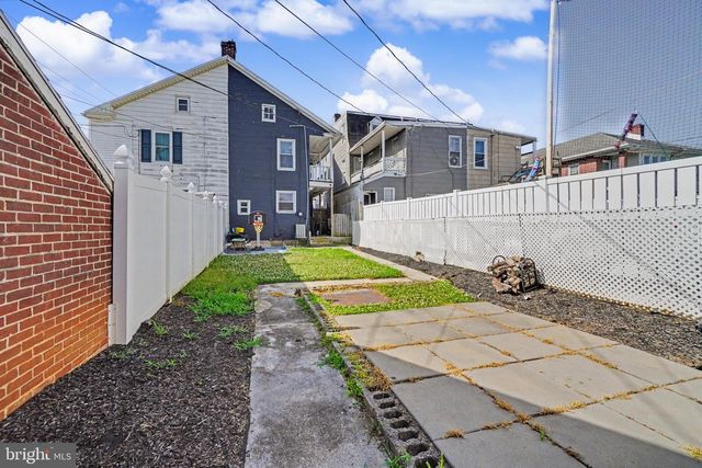 1703 MONROE ST, York, PA 17404