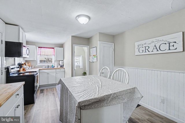 1703 MONROE ST, York, PA 17404