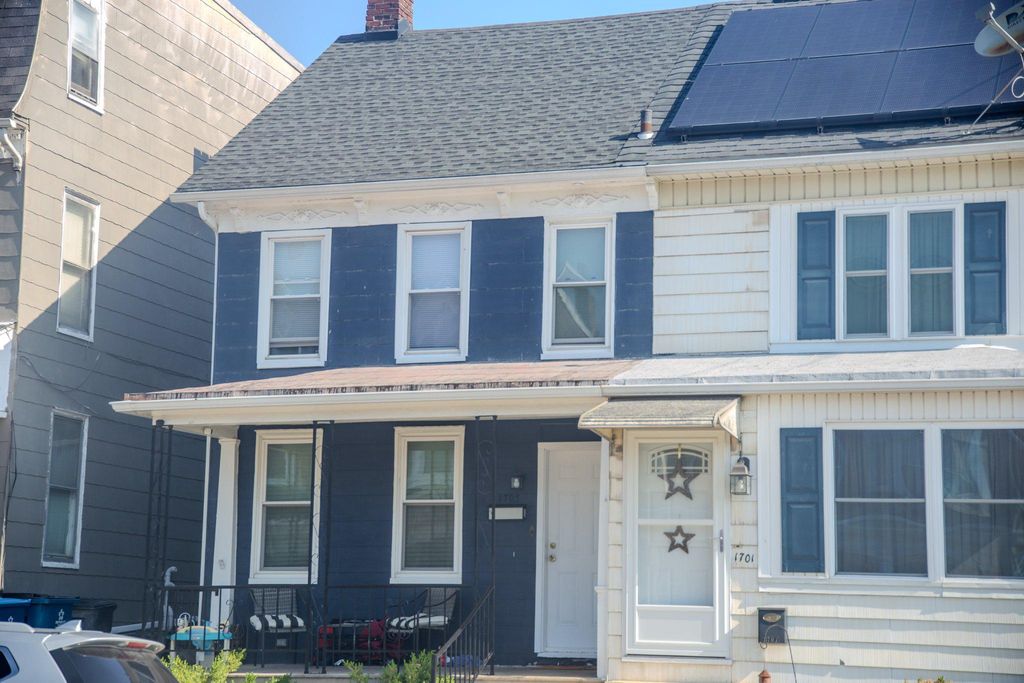 Image 1 of property listing at 1703 MONROE ST, York, PA 17404