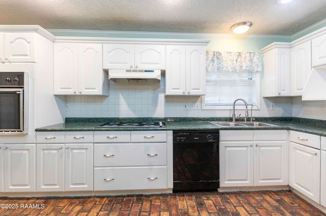 101 S. Wakefield Drive, Lafayette, LA 70503