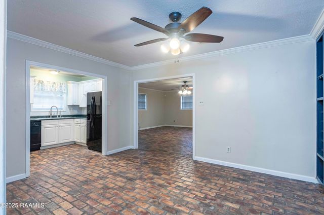 101 S. Wakefield Drive, Lafayette, LA 70503