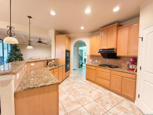 7663 Culebra Valley, San Antonio, TX 78254