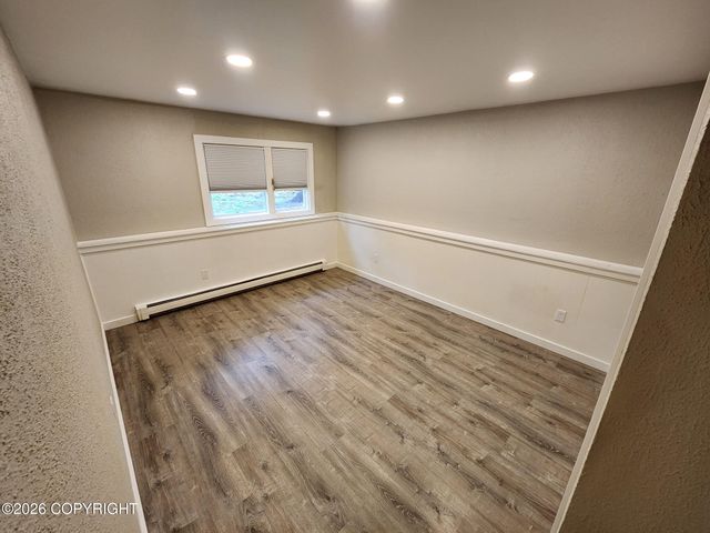 12631 Tanada Loop, Anchorage, AK 99516