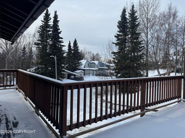 12631 Tanada Loop, Anchorage, AK 99516