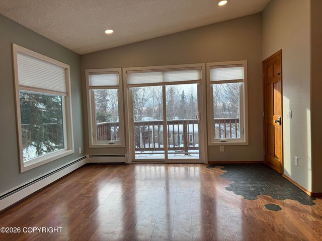 12631 Tanada Loop, Anchorage, AK 99516