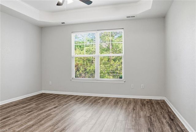 851 Norview Ave Apt 402, Norfolk, VA 23513