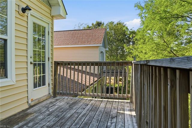 851 Norview Ave Apt 402, Norfolk, VA 23513