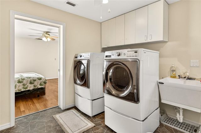 11449 OCKLAWAHA DRIVE, Leesburg, FL 34788