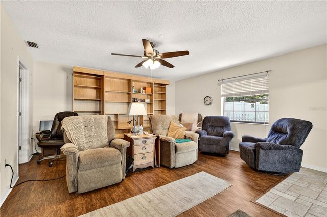 11449 OCKLAWAHA DRIVE, Leesburg, FL 34788