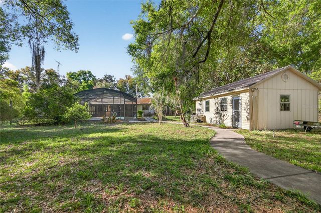 11449 OCKLAWAHA DRIVE, Leesburg, FL 34788