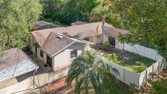 11449 OCKLAWAHA DRIVE, Leesburg, FL 34788