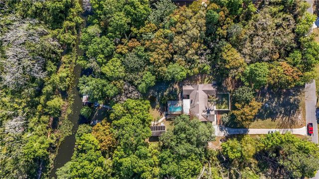 11449 OCKLAWAHA DRIVE, Leesburg, FL 34788