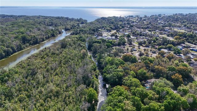 11449 OCKLAWAHA DRIVE, Leesburg, FL 34788