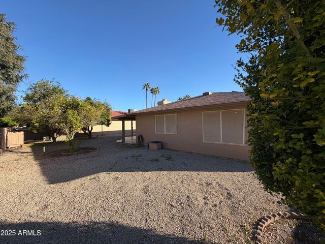 10402 E REGAL Drive, Sun Lakes, AZ 85248