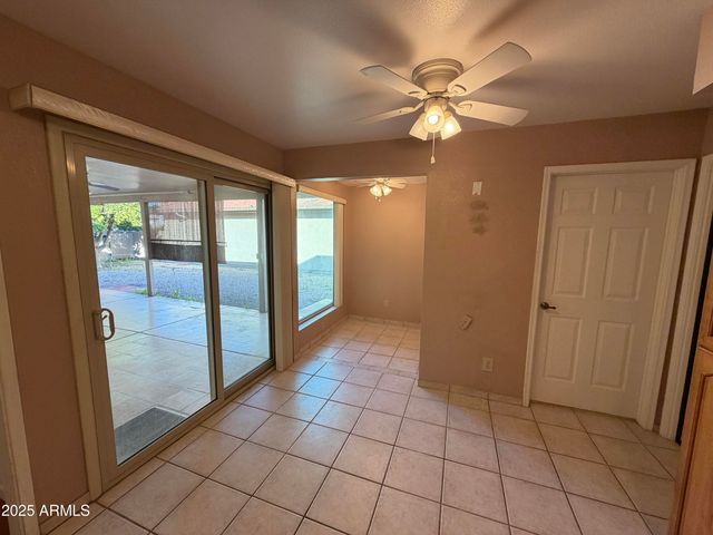 10402 E REGAL Drive, Sun Lakes, AZ 85248