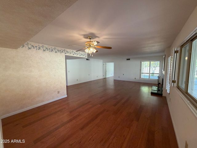 10402 E REGAL Drive, Sun Lakes, AZ 85248