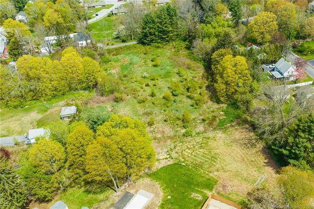 6 Broad Street, Killingly, CT 06239