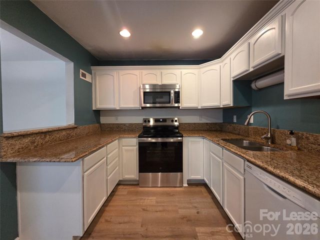 23 Longbow Court, Clover, SC 29710