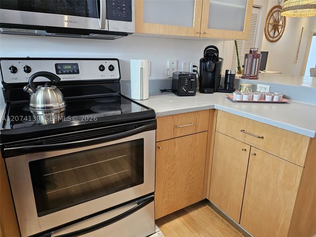 751 Collins Ave 2, Miami Beach, FL 33139