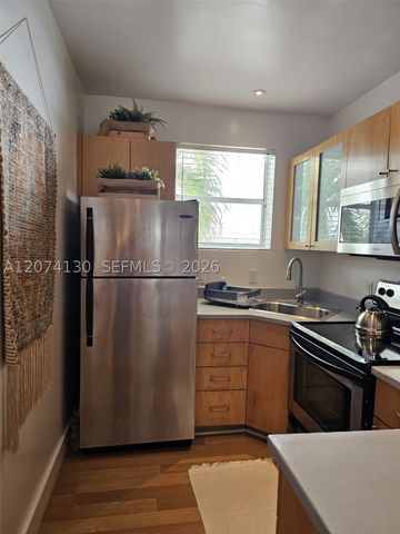 751 Collins Ave 2, Miami Beach, FL 33139