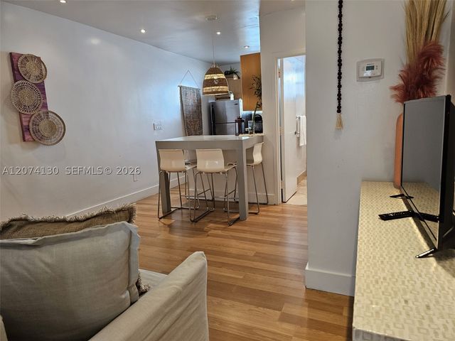 751 Collins Ave 2, Miami Beach, FL 33139