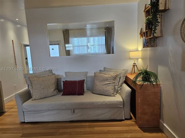 751 Collins Ave 2, Miami Beach, FL 33139