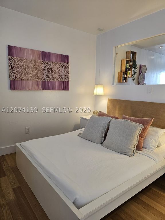751 Collins Ave 2, Miami Beach, FL 33139