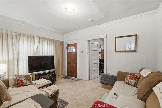 3878 E 1st, Los Angeles, CA 90063