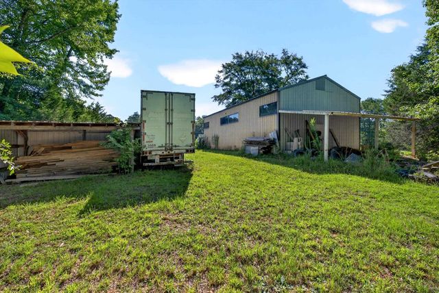 000 John High Road, Campobello, SC 29322