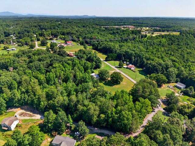 000 John High Road, Campobello, SC 29322